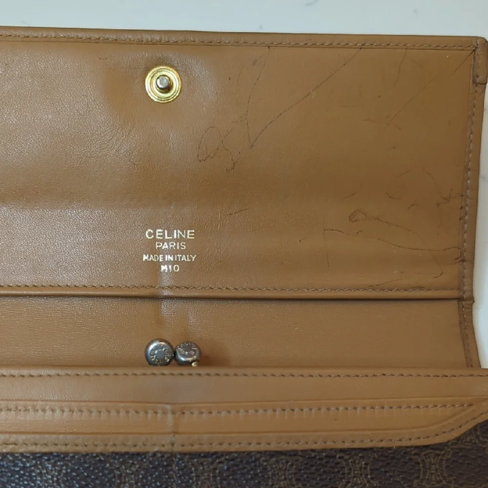 Celine Kisslock Long Wallet - Picture 8 of 13